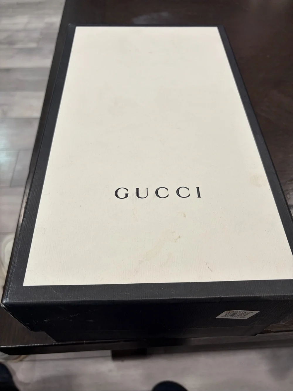 Gucci White Leather Low-Top Sneakers with Red & Blue Web
